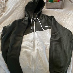 Nike hoodie